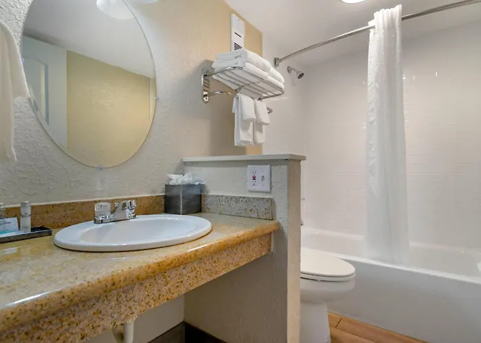 Inn On Destin Harbor, An Ascend Collection Hotel